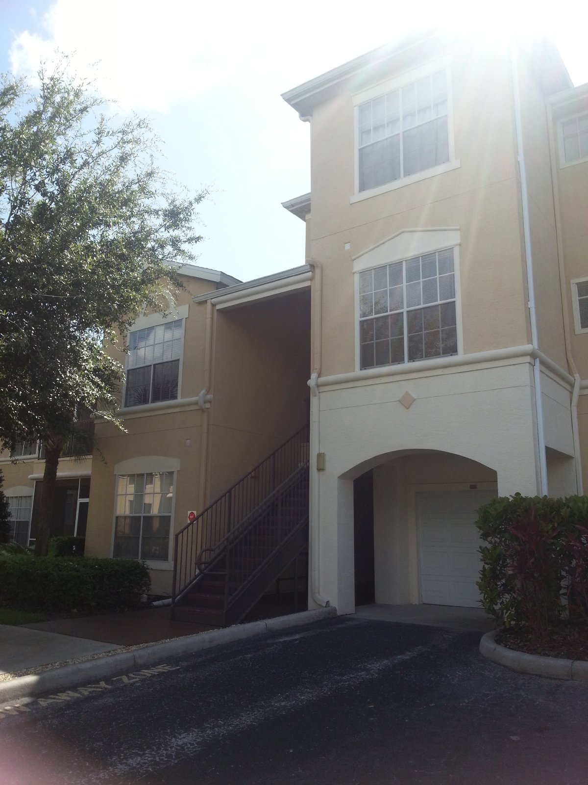 Beautiful 3/2 Condo In Oxford Place, Tampa Palms MUST SEE!! property image