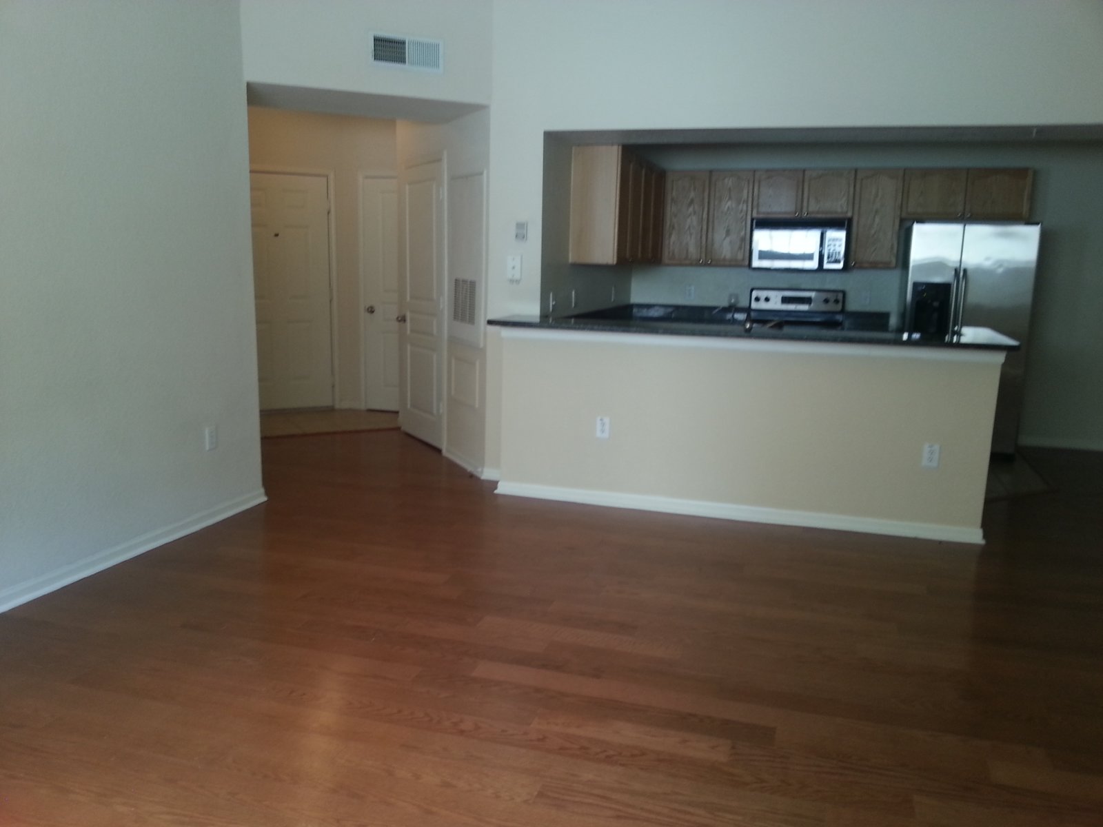 Beautiful 3/2 Condo In Oxford Place, Tampa Palms MUST SEE!! property image