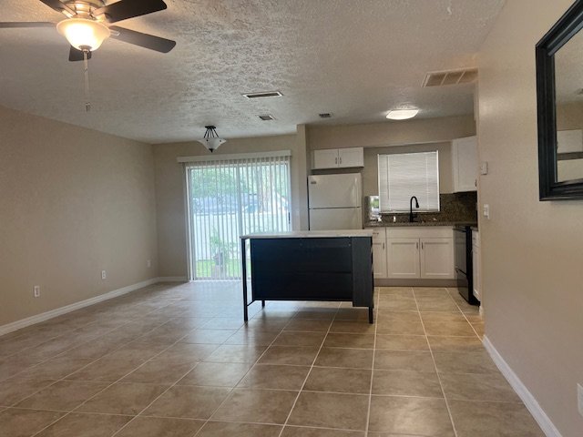 2018 E RAMPART ST, TAMPA 33604 property image