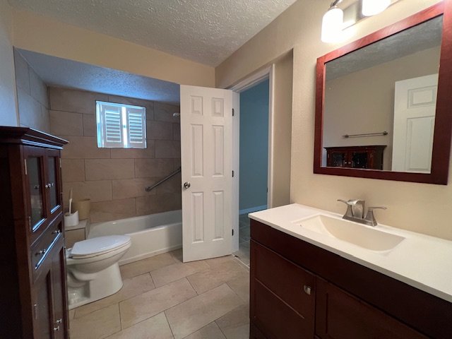 2018 E RAMPART ST, TAMPA 33604 property image