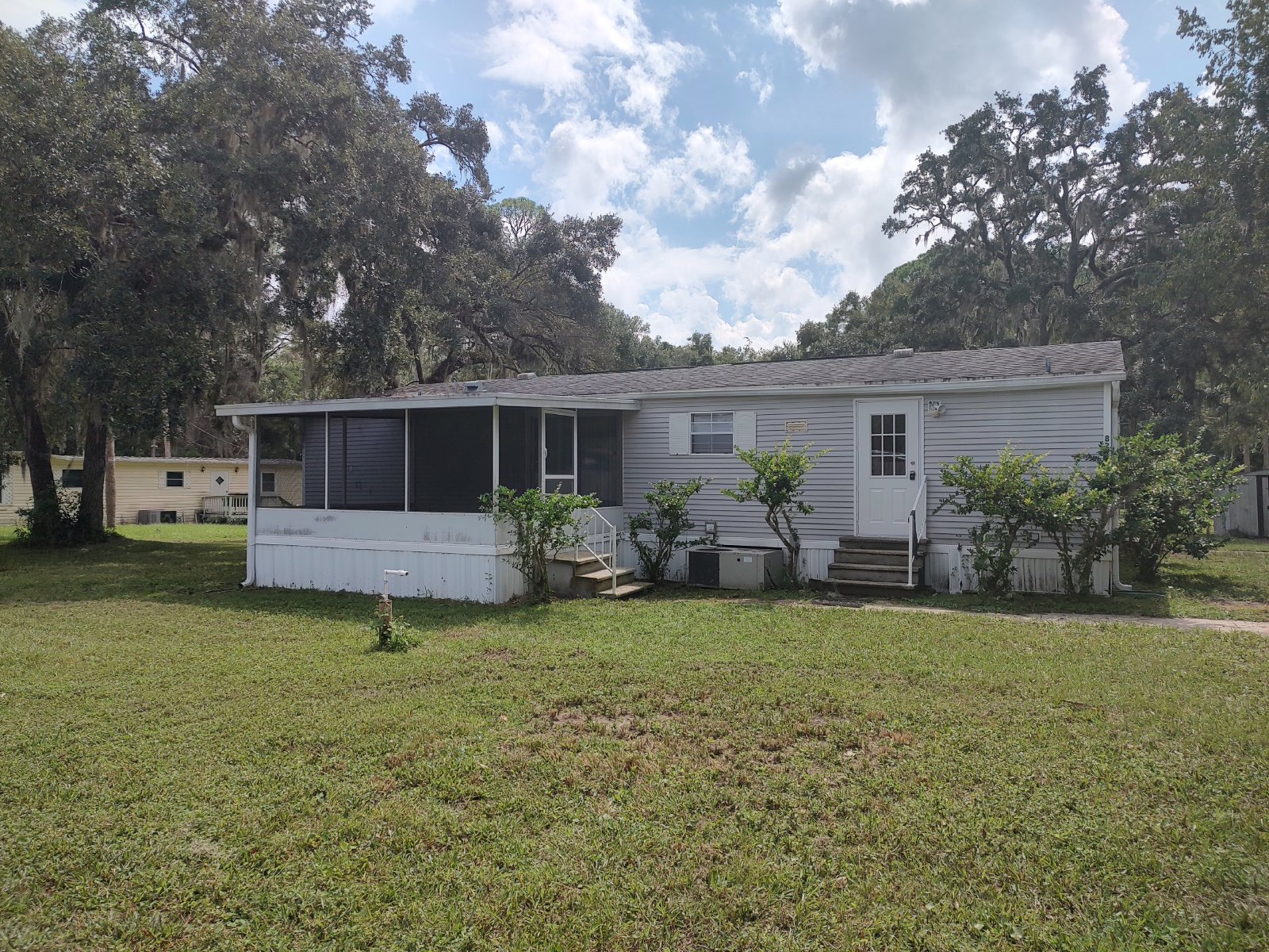 Nice 3/2 On Private Road In Homosassa property image