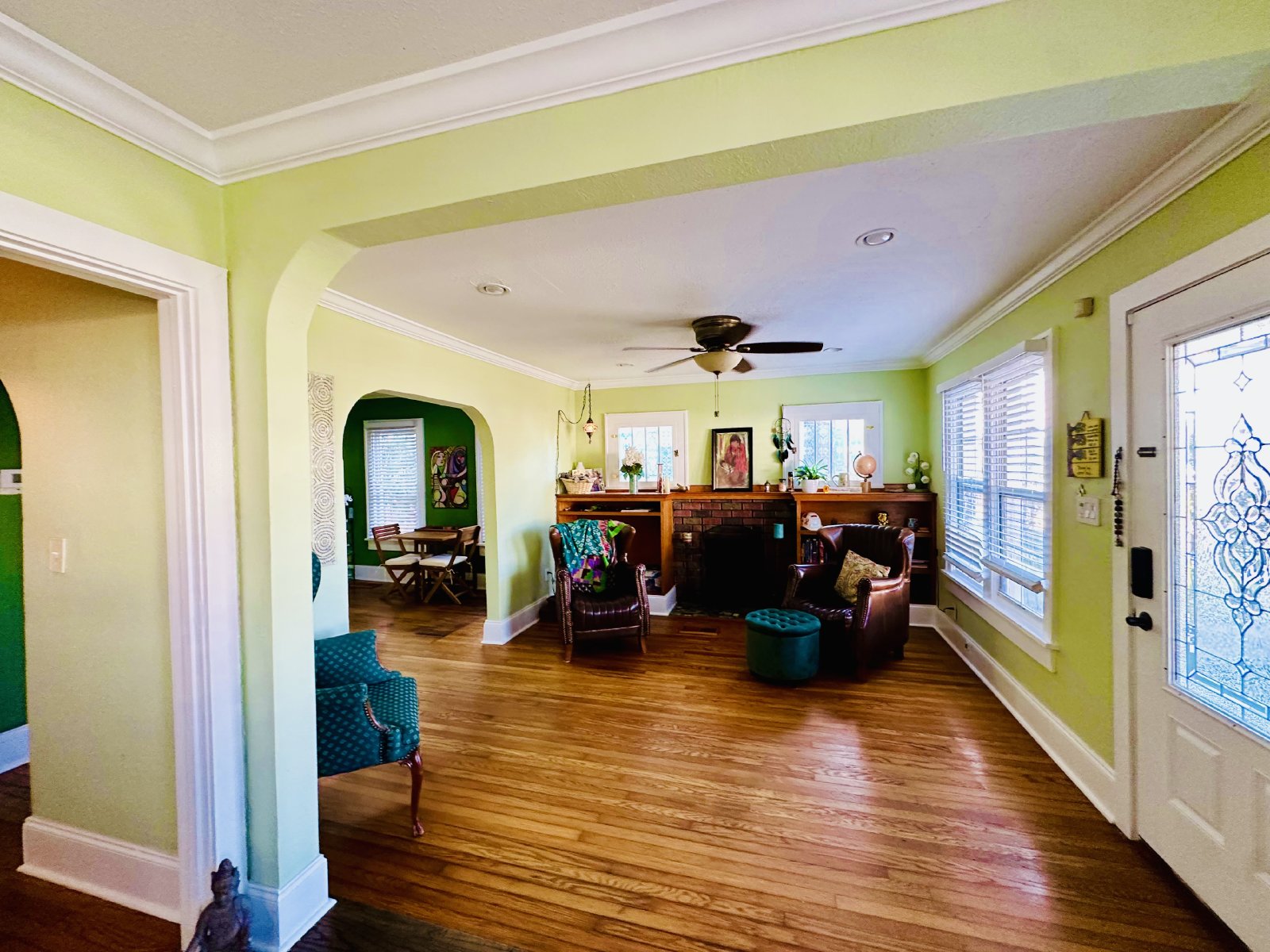 Kenwood Historic Bungalow Home With Porch & Wood Floors property image