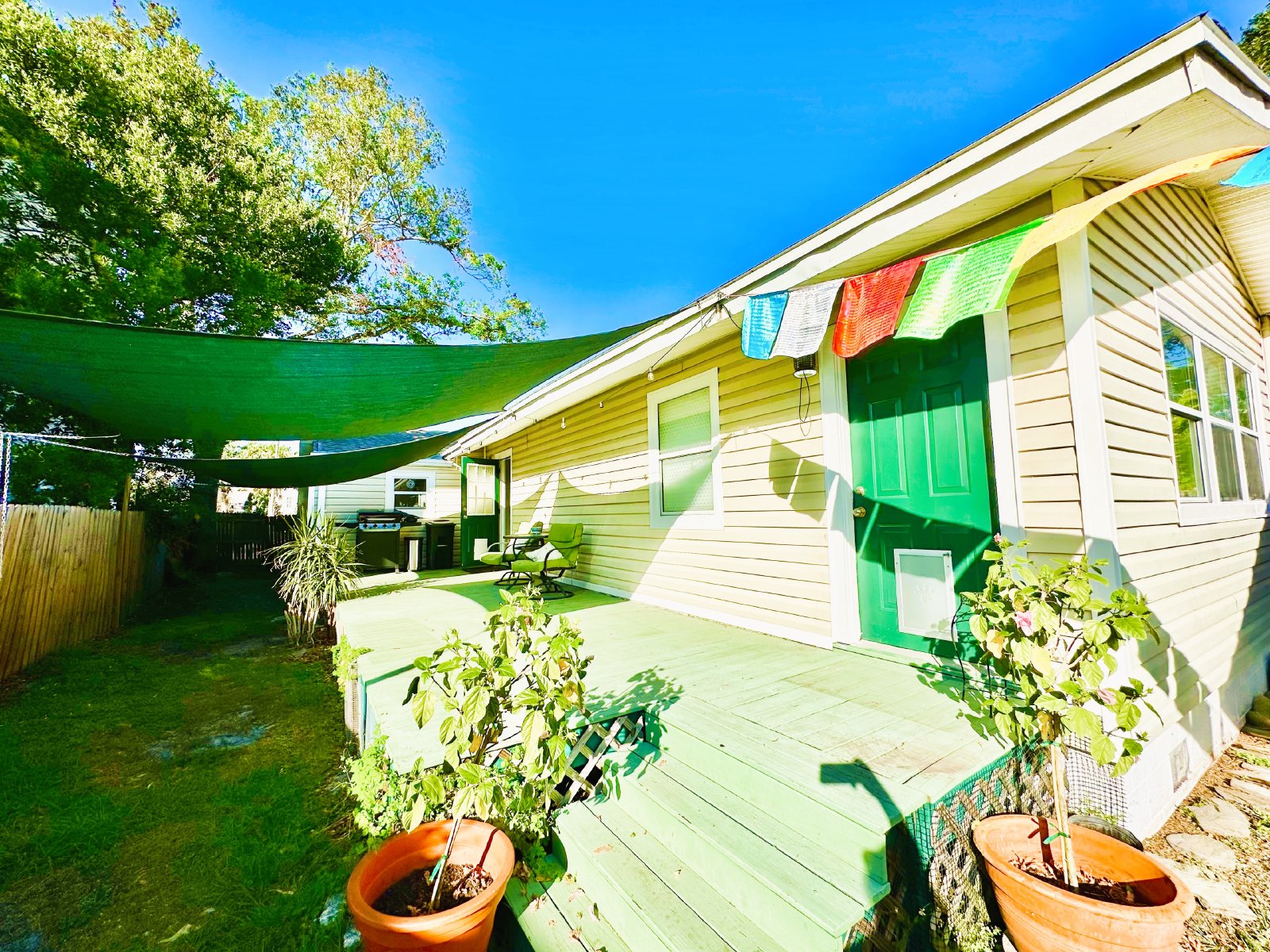Kenwood Historic Bungalow Home With Porch & Wood Floors property image