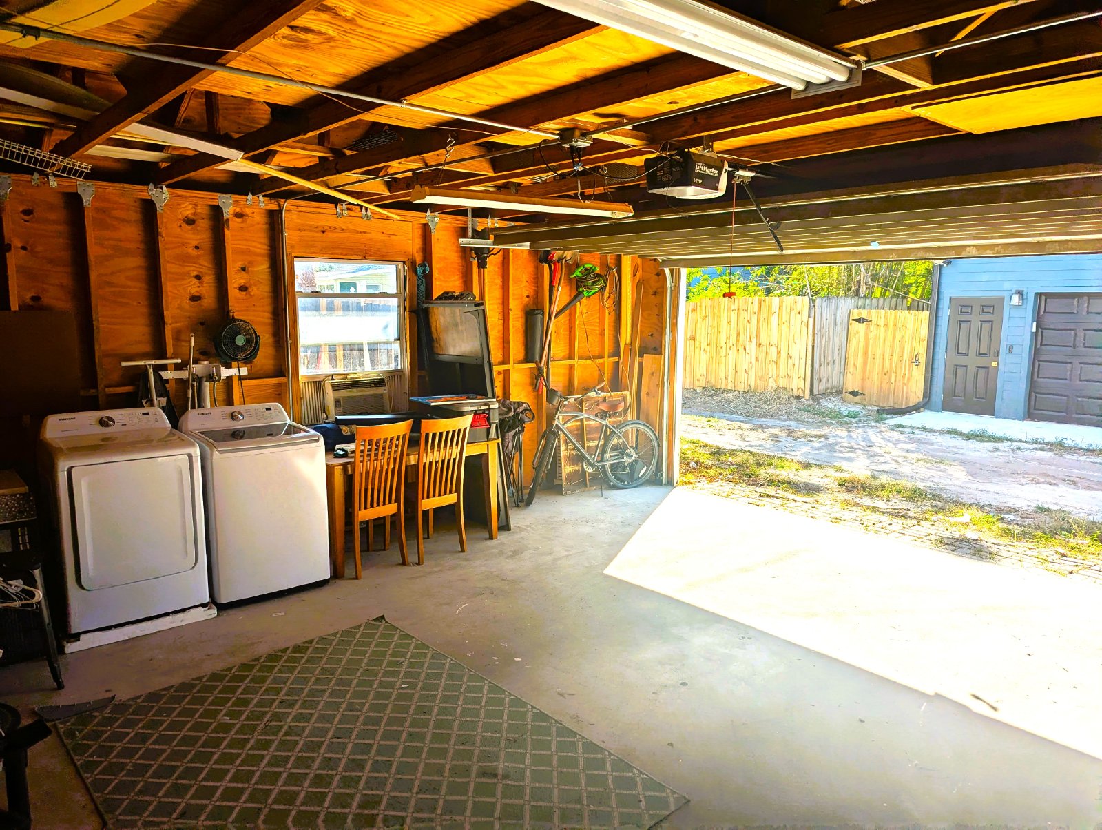 Kenwood Historic Bungalow Home With Porch & Wood Floors property image