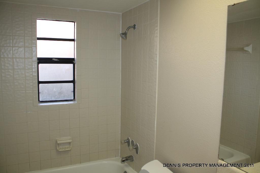 1211 Foxwood Drive, Lutz, Three Bedroom Home, Cute House property image