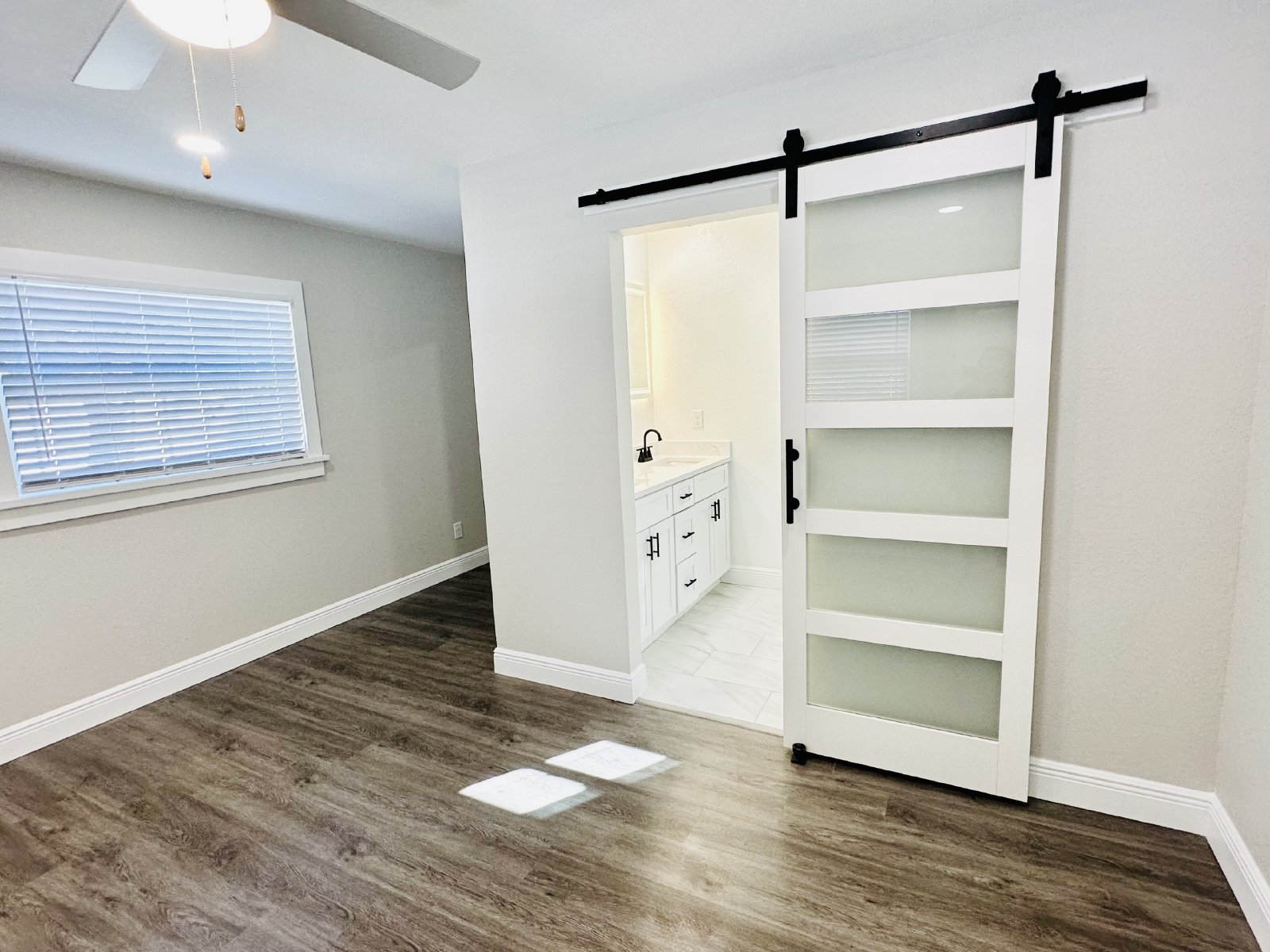 Beautiful all new Shore Acres 3/2! property image