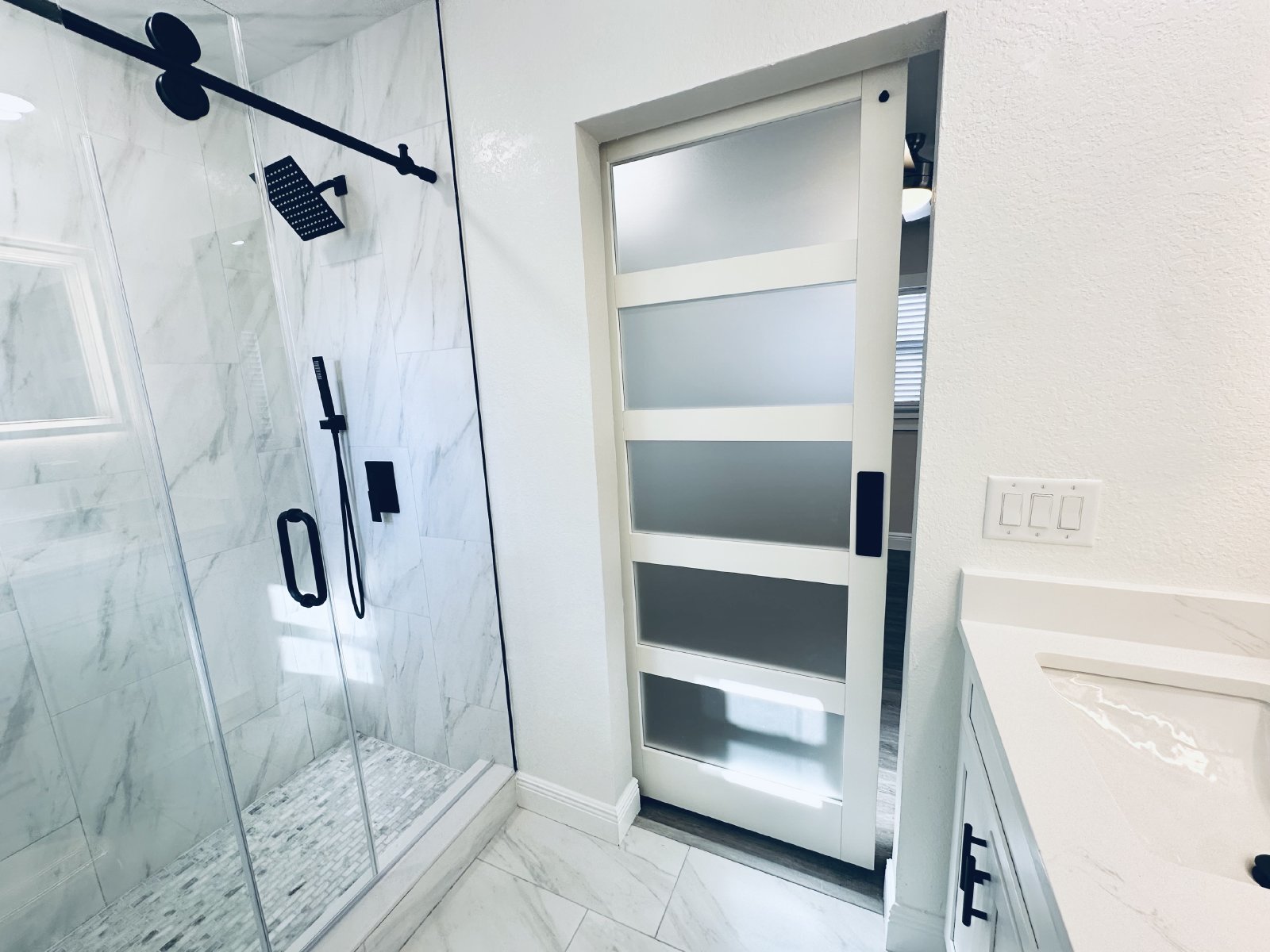 Beautiful all new Shore Acres 3/2! property image