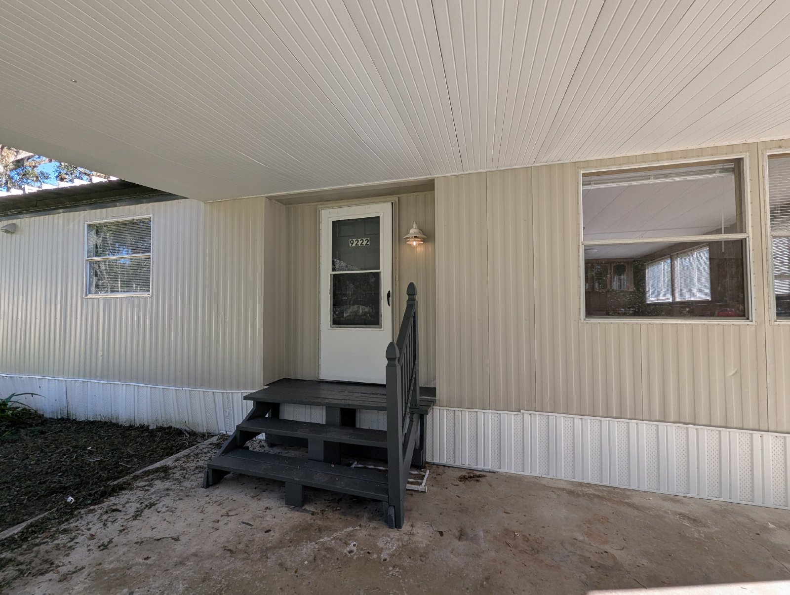 3 Bedroom 2 Bathroom Home In Brooksville property image