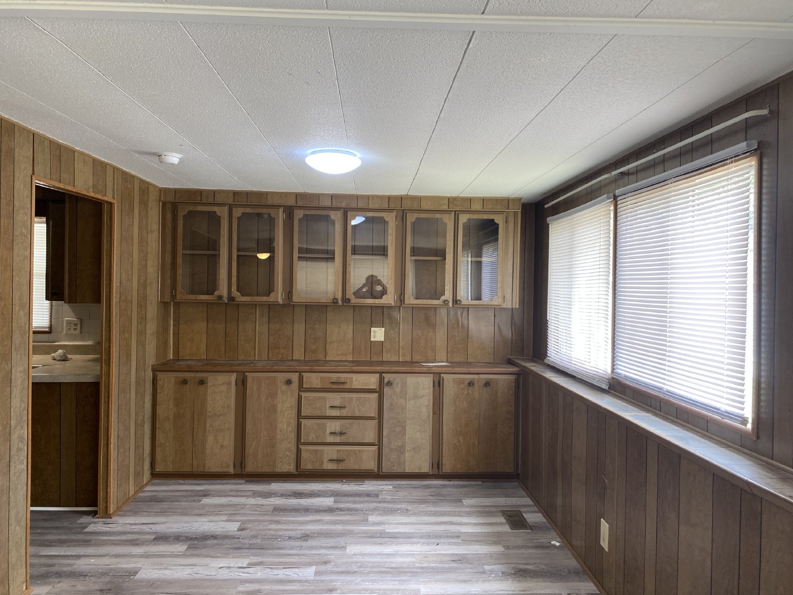 3 Bedroom 2 Bathroom Home In Brooksville property image