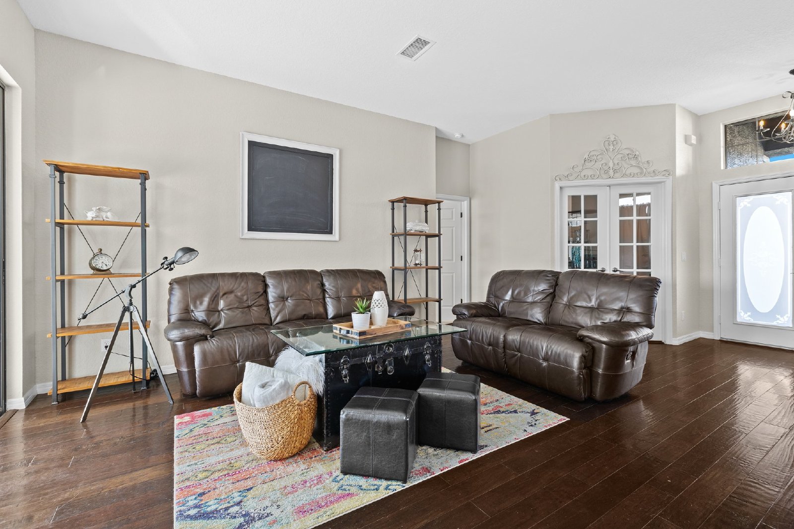 Stunning 4 Bed 3 Bath 3 Car Garage POOL Home Available For RENT property image