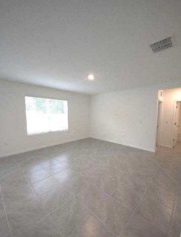 NEW!! 5 Bedroom, 3 Bath In Two Rivers! property image