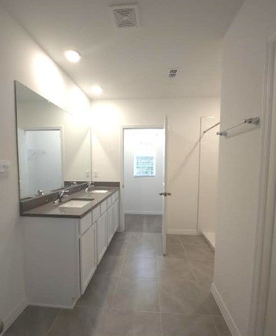 NEW!! 5 Bedroom, 3 Bath In Two Rivers! property image