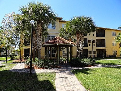 4323 Bayside Village Dr Unit 129, Tampa, FL 33615 property image