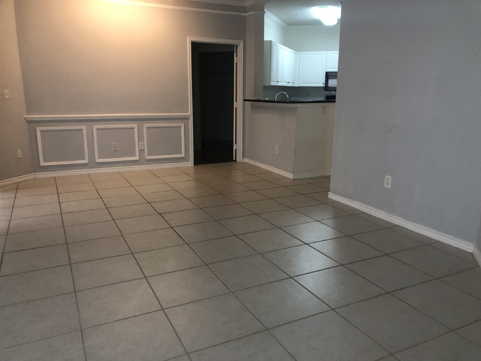 4323 Bayside Village Dr Unit 129, Tampa, FL 33615 property image