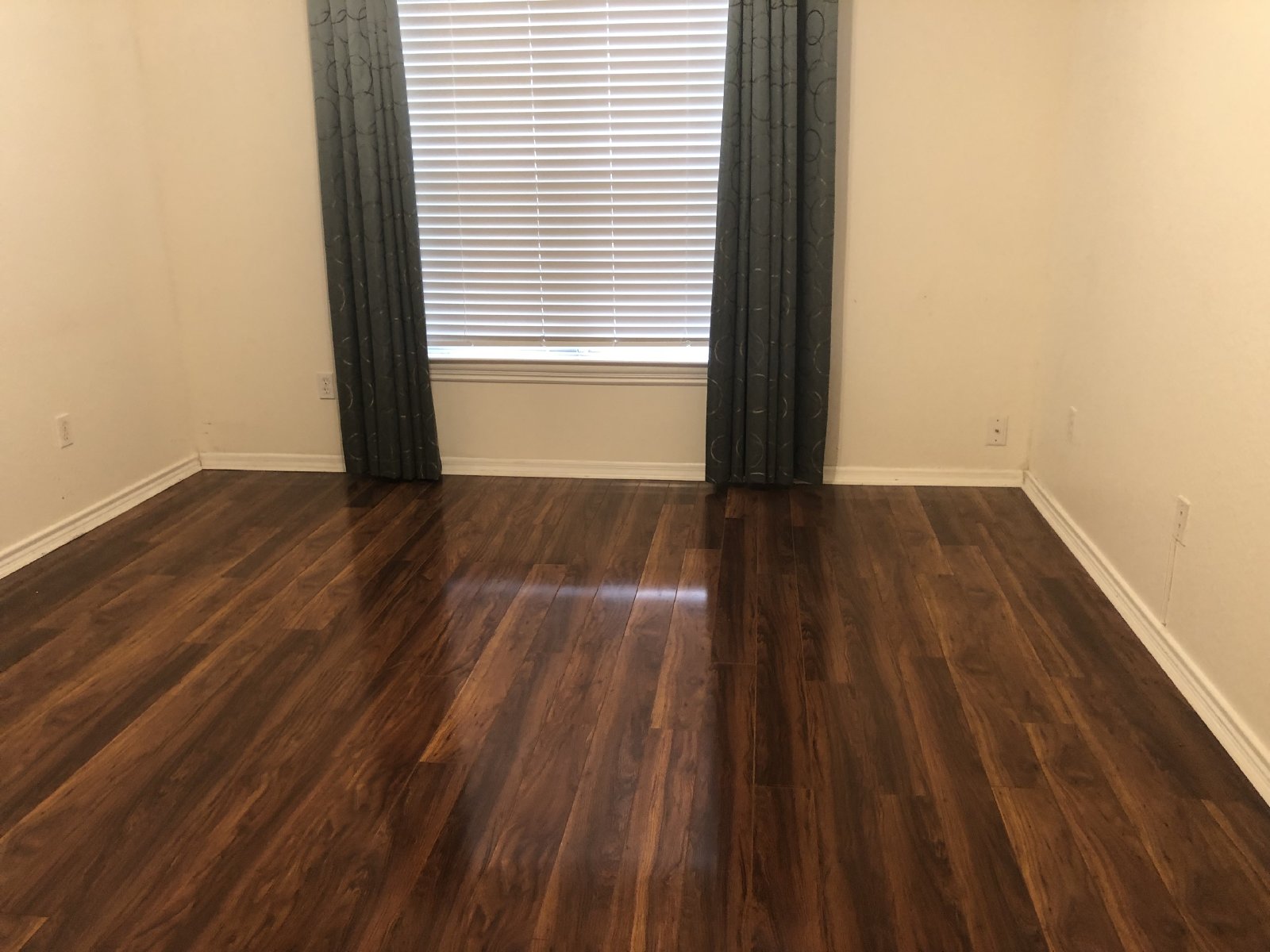 4323 Bayside Village Dr Unit 129, Tampa, FL 33615 property image