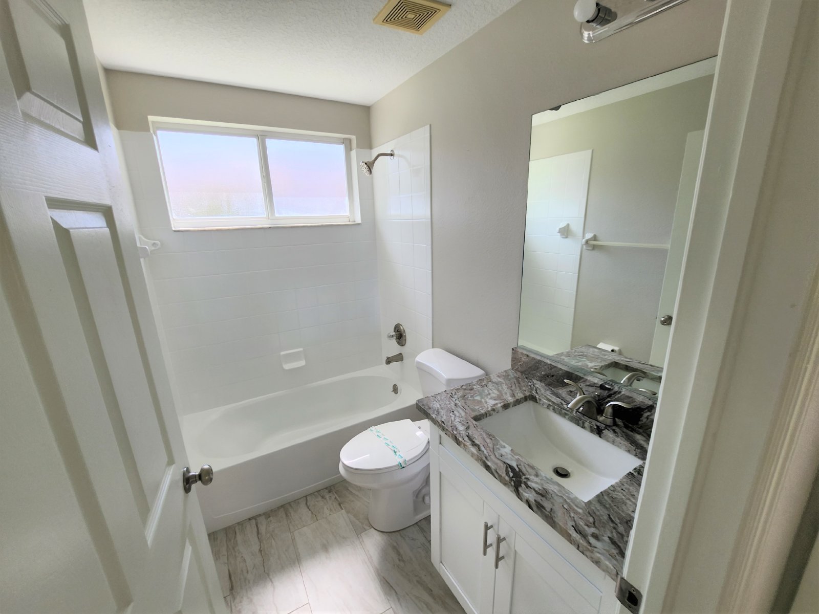 Remodeled 4/2 In Land O Lakes property image