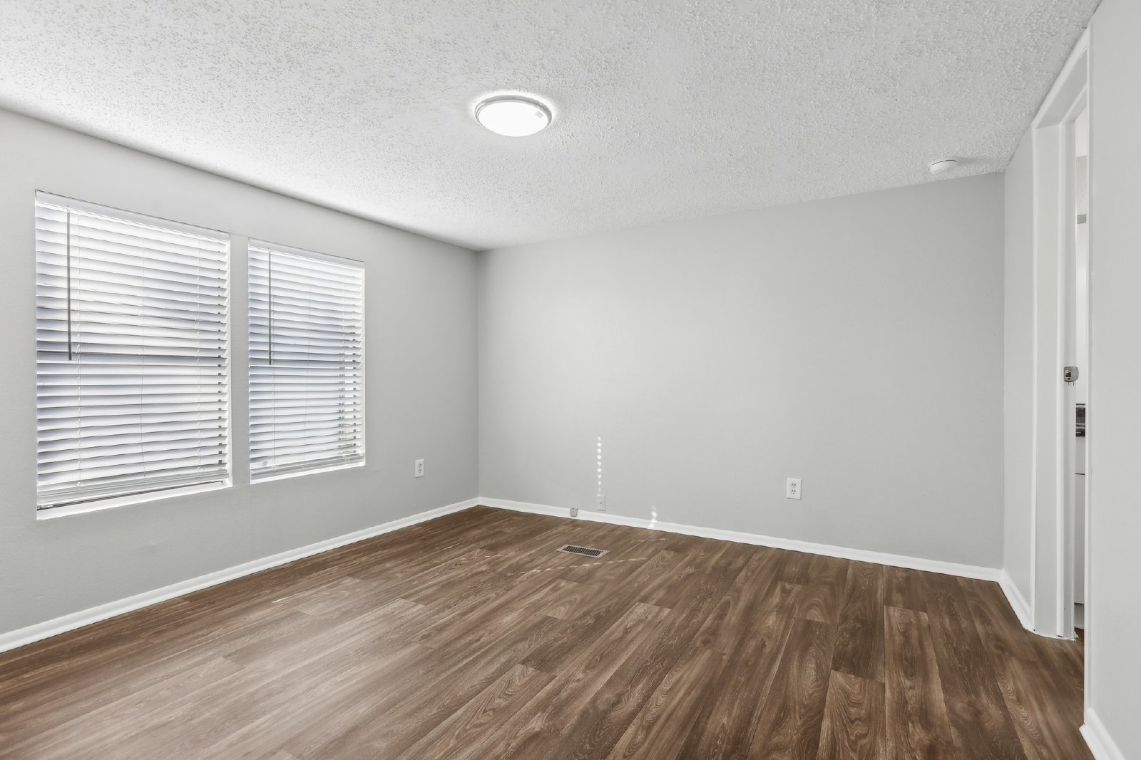 Adorable 3/2 In Timber Lake Estates Wesley Chapel property image