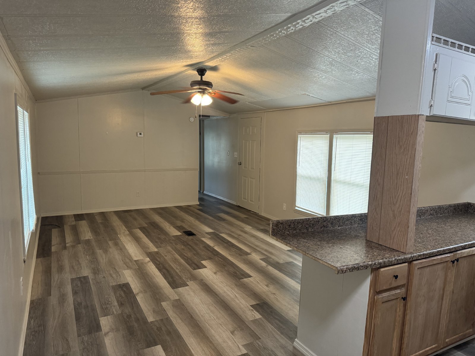 Beautiful 2 Bedroom 2 Bathroom Mobile Home In Hudson property image