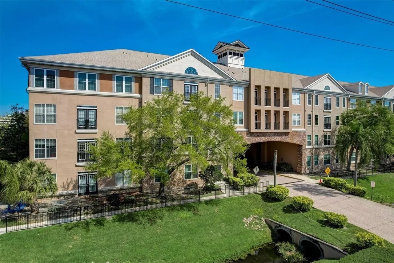 Beautiful 2/2 Condo In Villa Sonoma property image