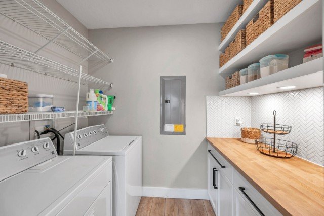 Pristine 3 Bed, 2.5 Bath Townhome In LONGLEAF property image