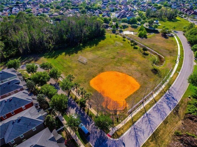 Pristine 3 Bed, 2.5 Bath Townhome In LONGLEAF property image