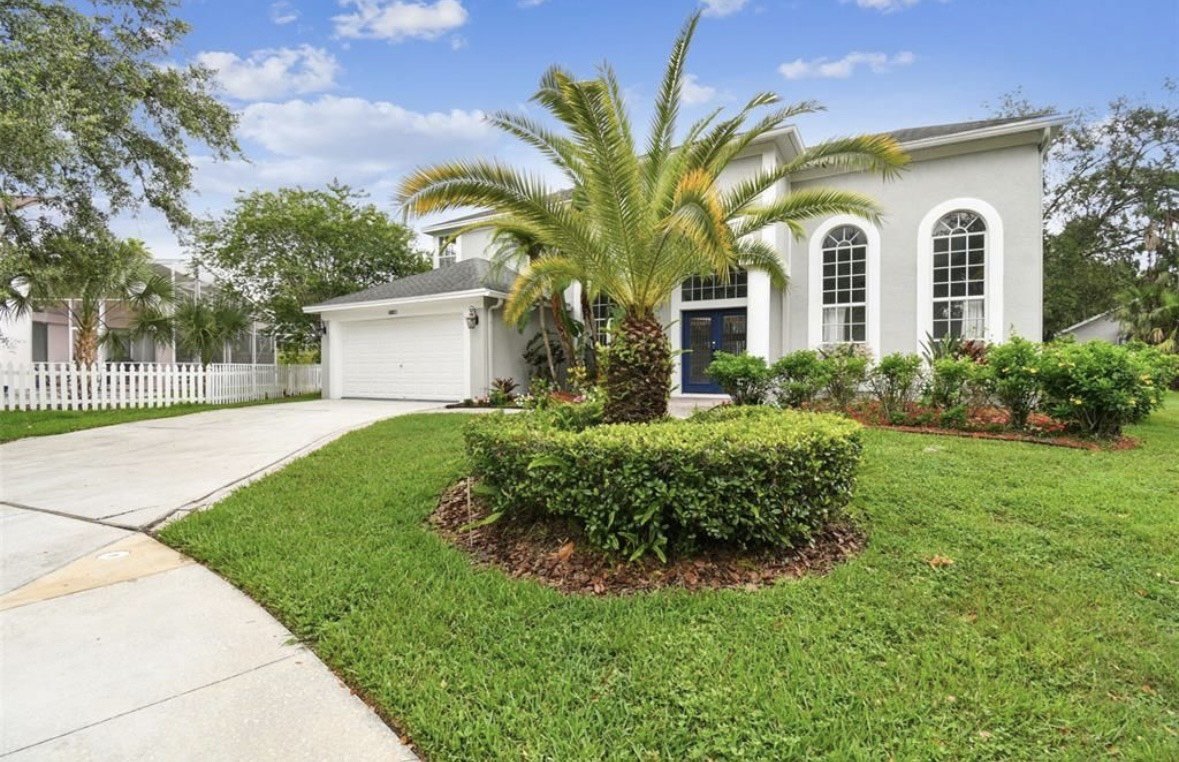 Gorgeous! Tampa Palms 4/3.5/2 Pool Home. property image