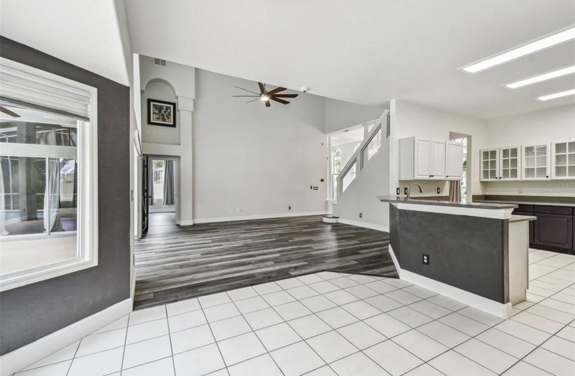 Gorgeous! Tampa Palms 4/3.5/2 Pool Home. property image