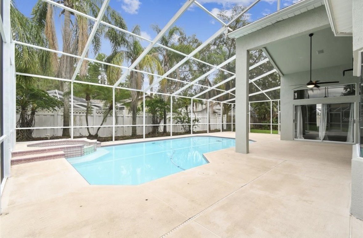 Gorgeous! Tampa Palms 4/3.5/2 Pool Home. property image