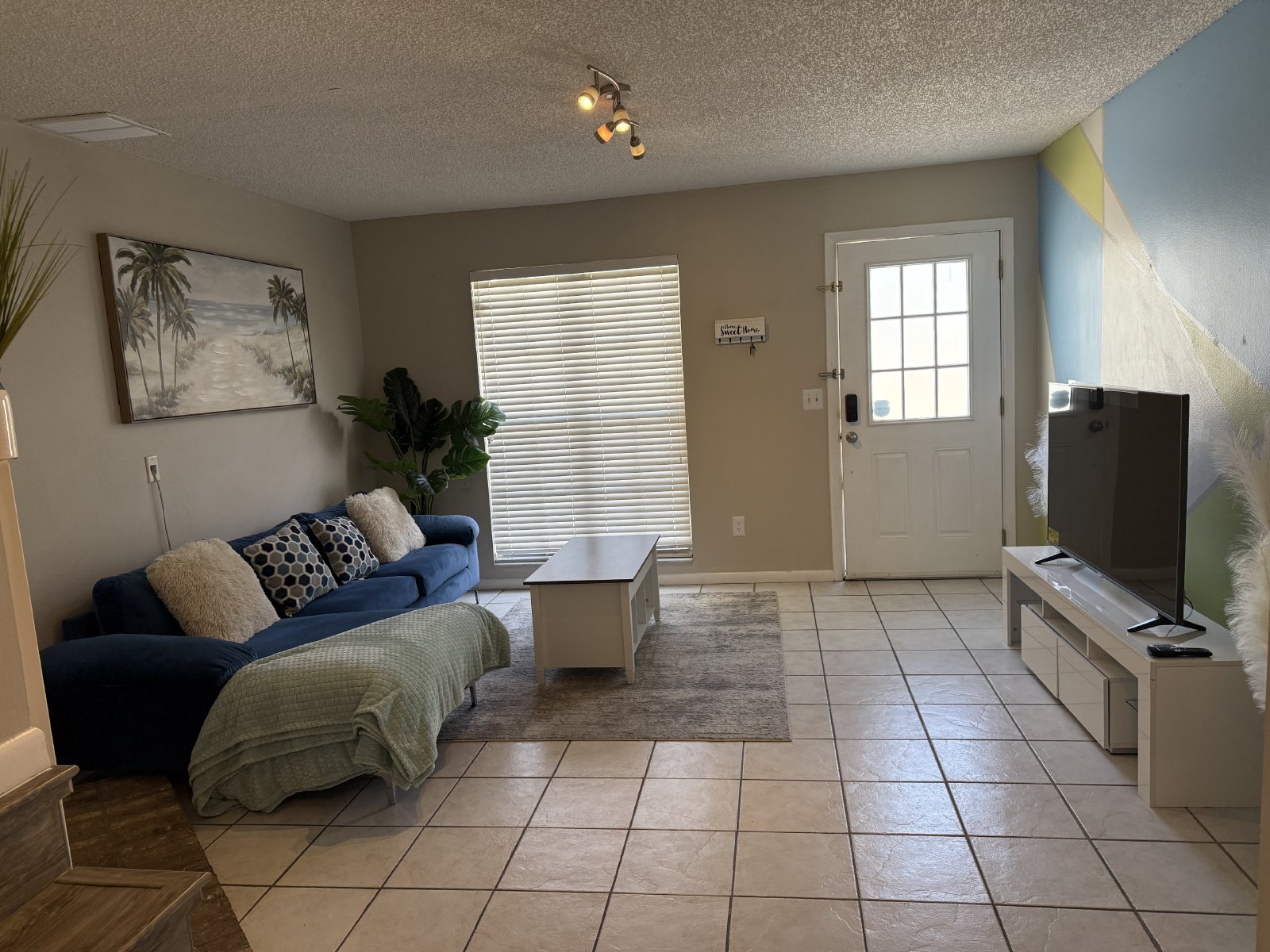Furnished 2 Bedroom 2.5 Bath Townhouse Near USF property image