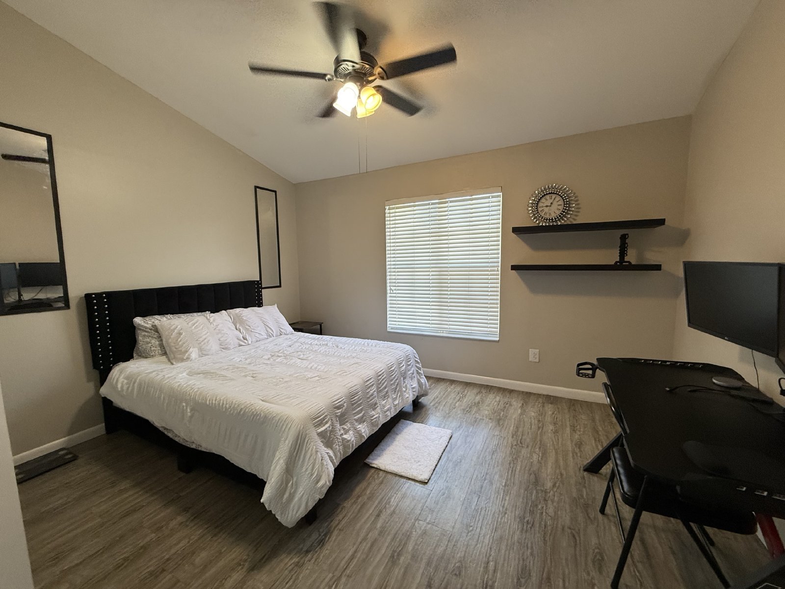 Furnished 2 Bedroom 2.5 Bath Townhouse Near USF property image