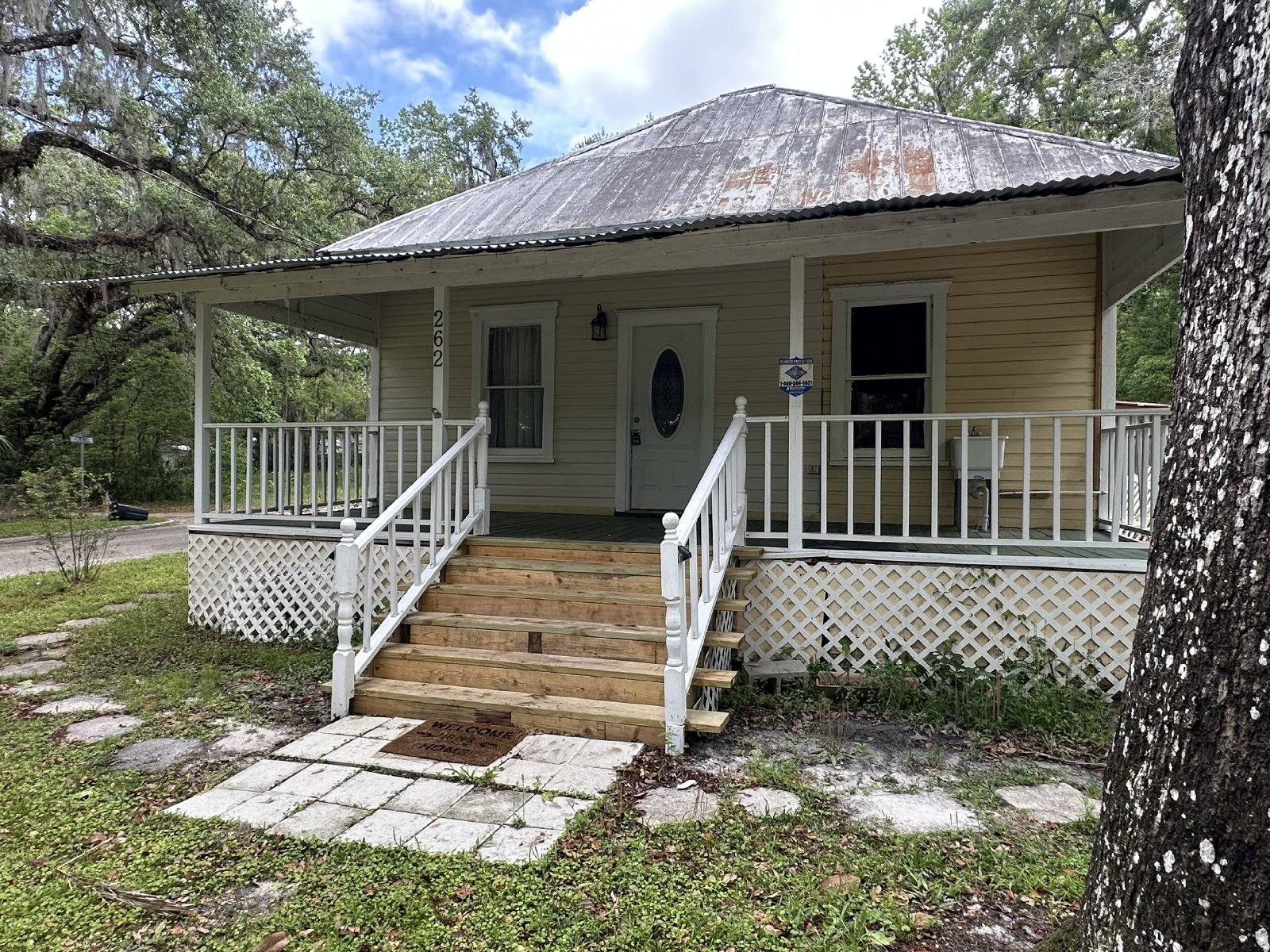 Cute 3/1.5 With Large Open Yard property image