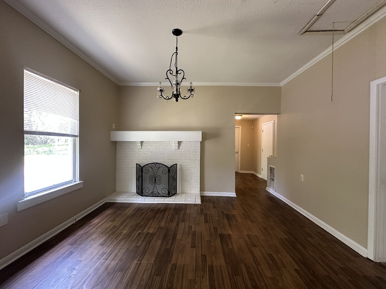 Cute 3/1.5 With Large Open Yard property image