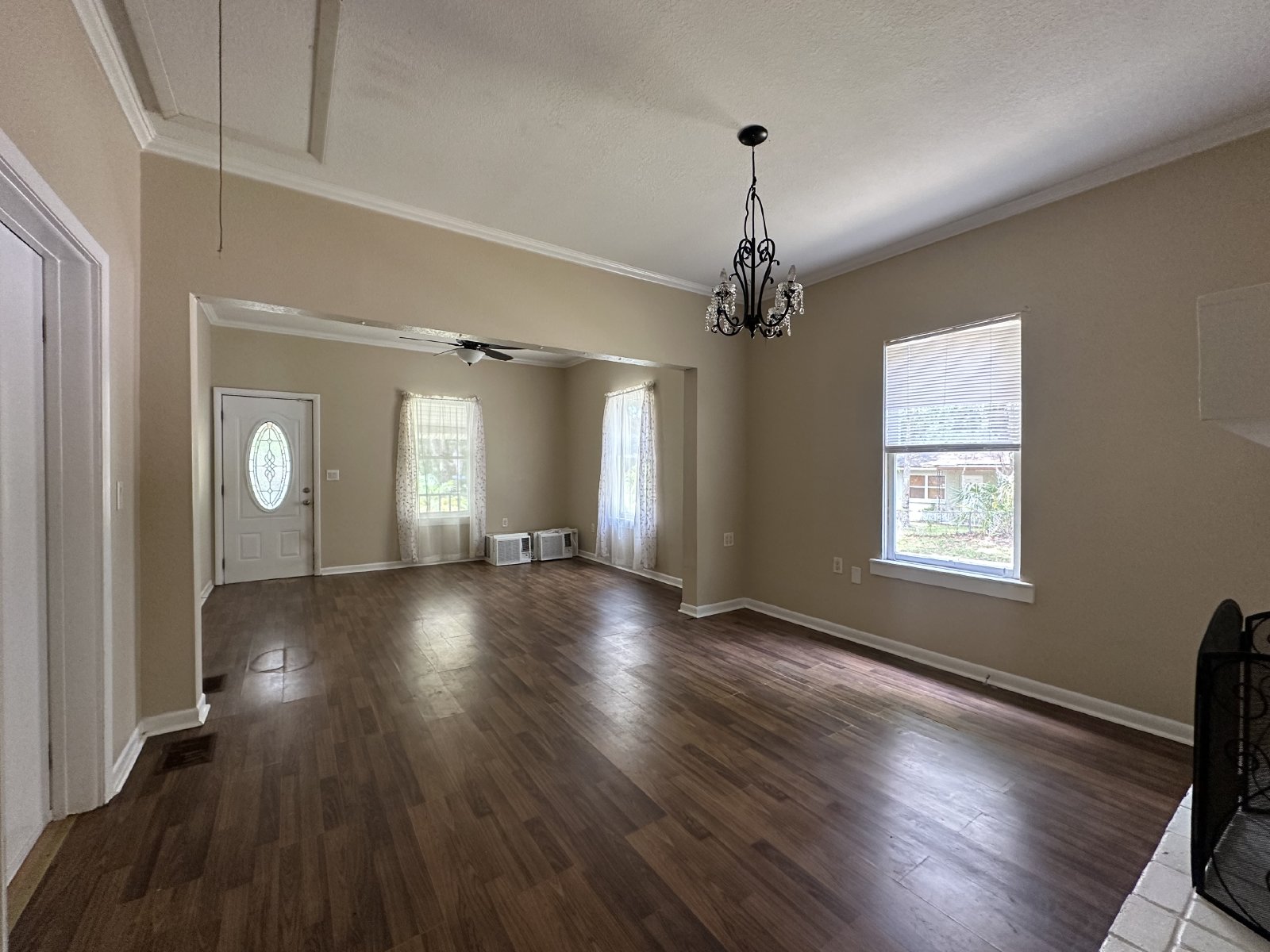 Cute 3/1.5 With Large Open Yard property image