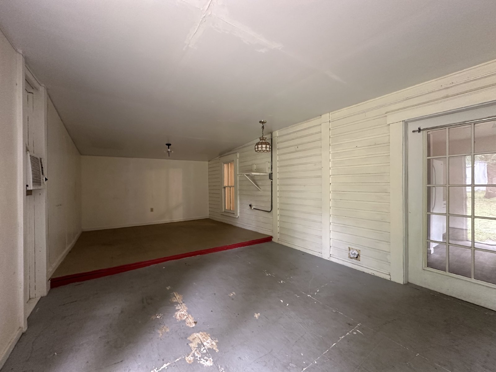 Cute 3/1.5 With Large Open Yard property image