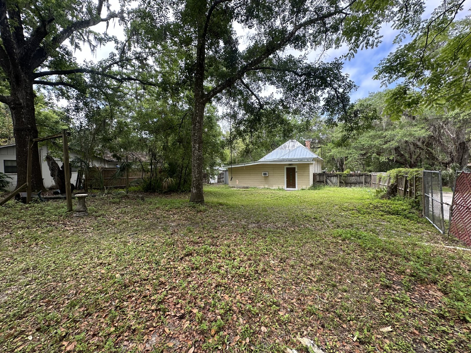 Cute 3/1.5 With Large Open Yard property image