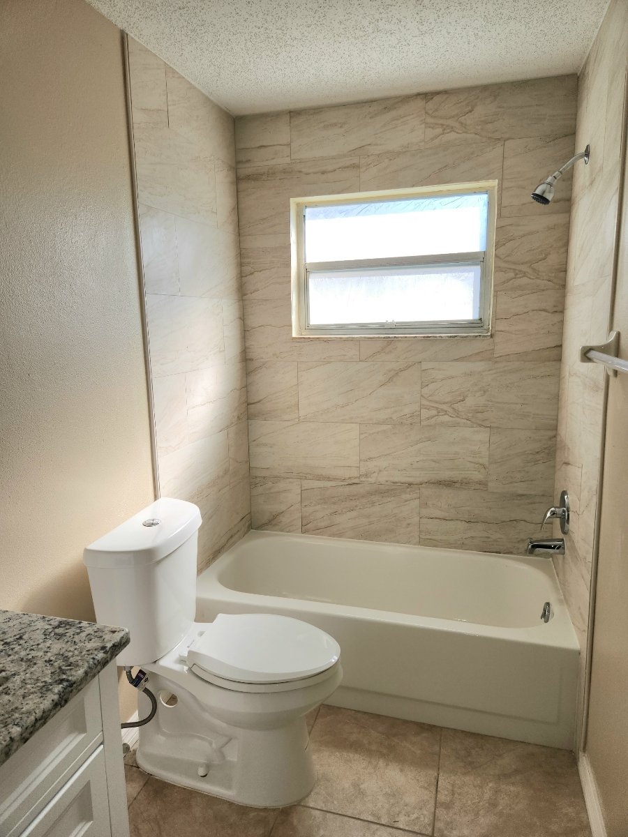 Spacious 2 Bed 2 Bath In Seven Springs! property image