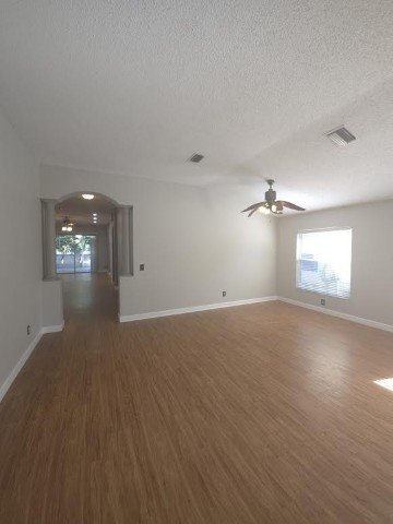 Large 4/2 In Tampa- Andover property image