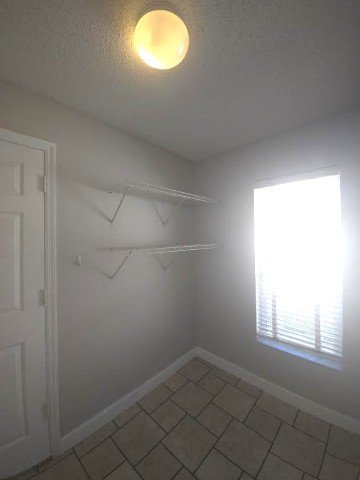 Large 4/2 In Tampa- Andover property image