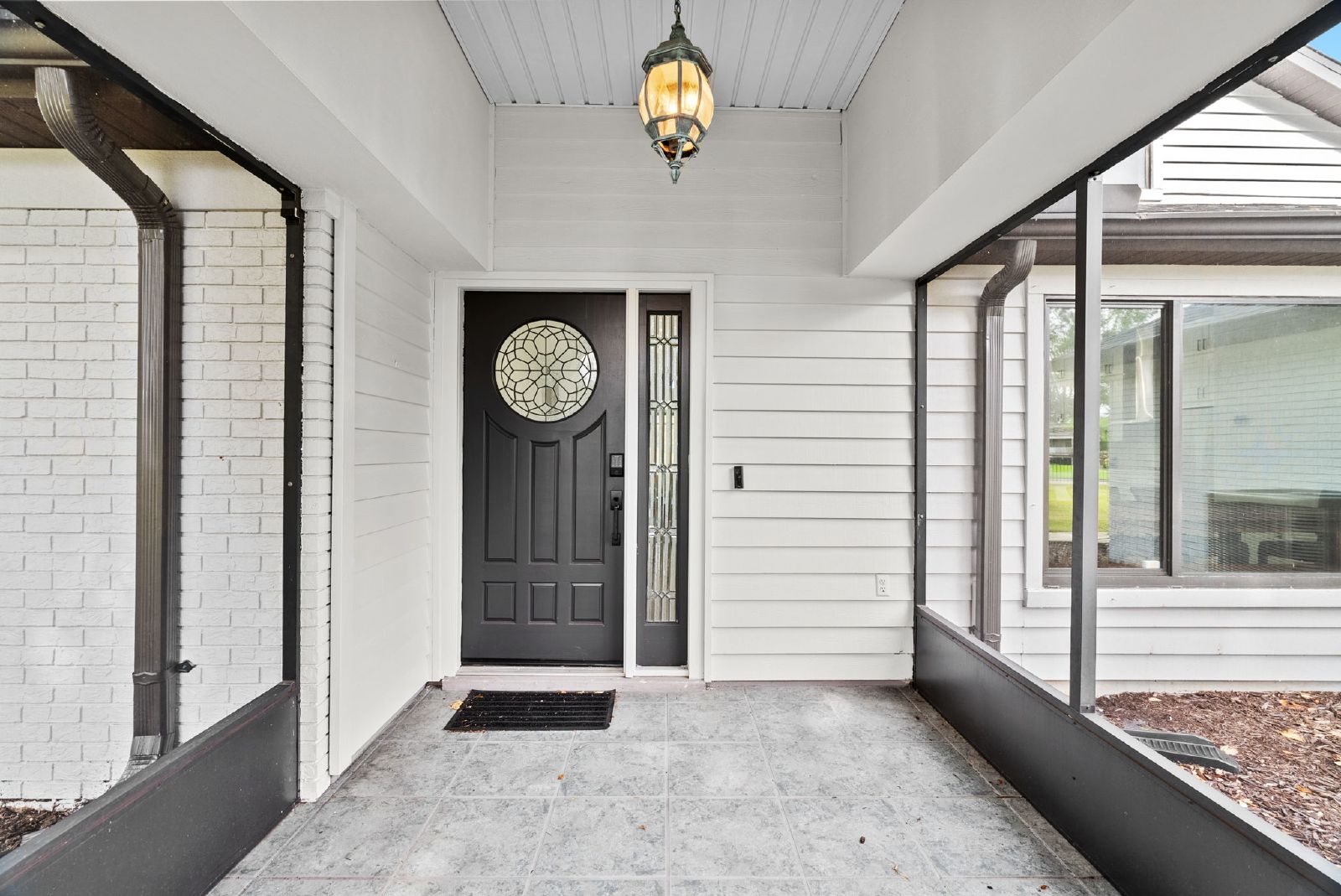 FIRST TIME Rental On Half Moon Lake!!! property image