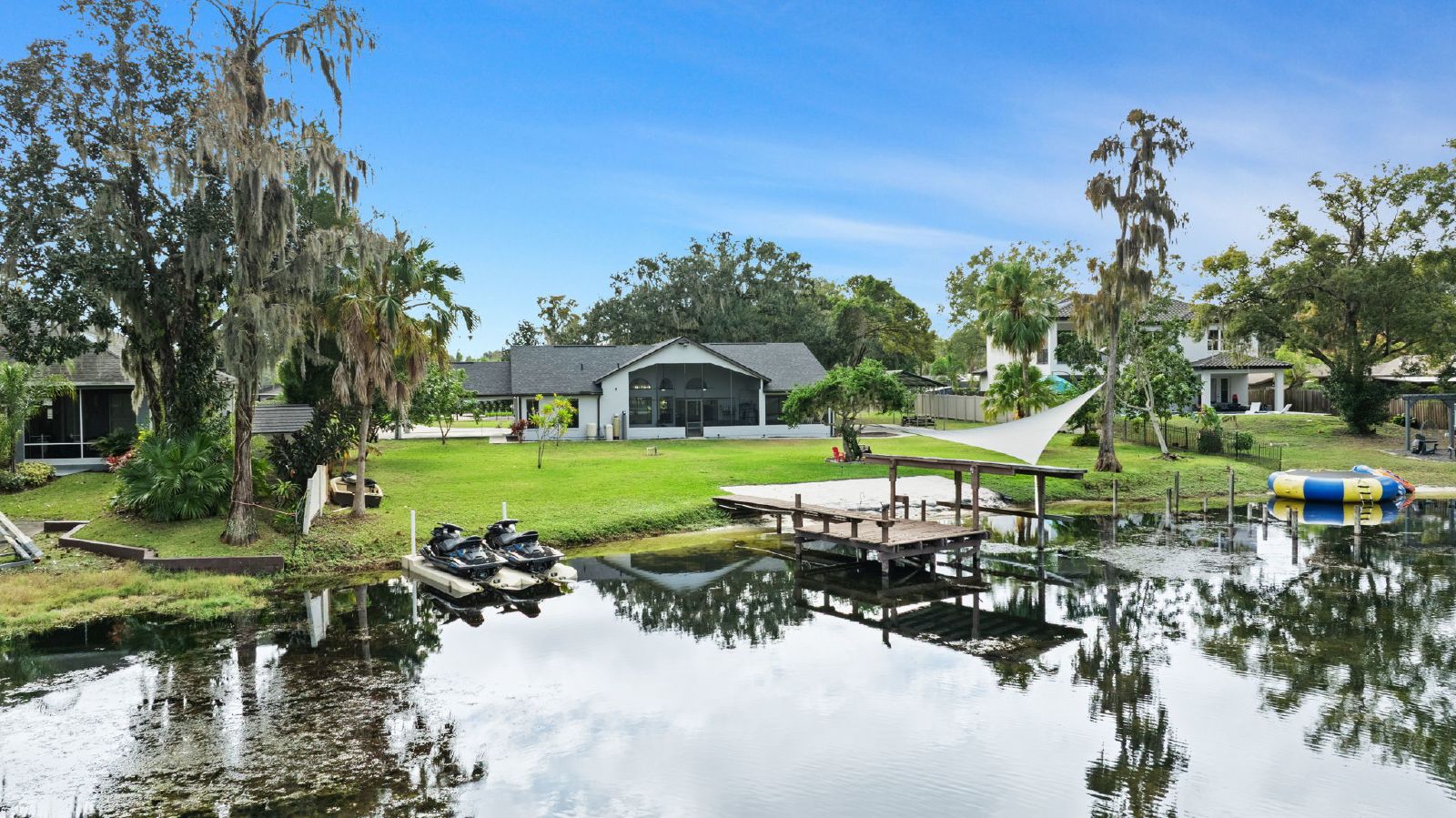 FIRST TIME Rental On Half Moon Lake!!! property image