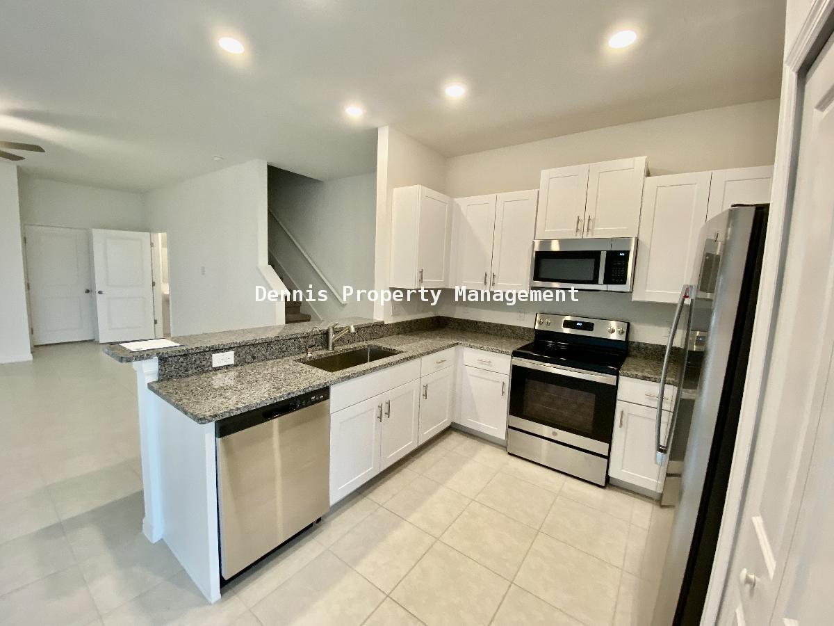 New 3 Bed 2.5 Bath, 1 Car Garage Luxury Townhouse In Mirada Community property image