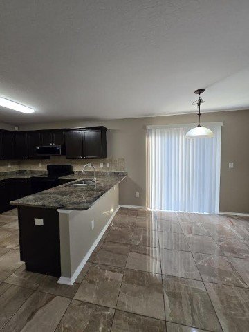 Ashley Pines, Large 4 Bed, 2.5 Bath property image