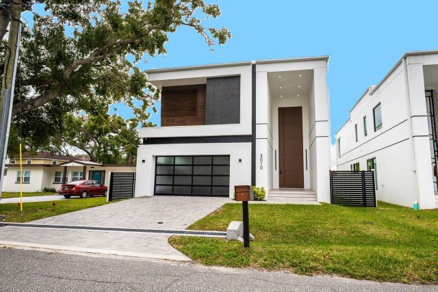 New Built Beauty In South Tampa-Four Bed, Four And A Half Bath property image