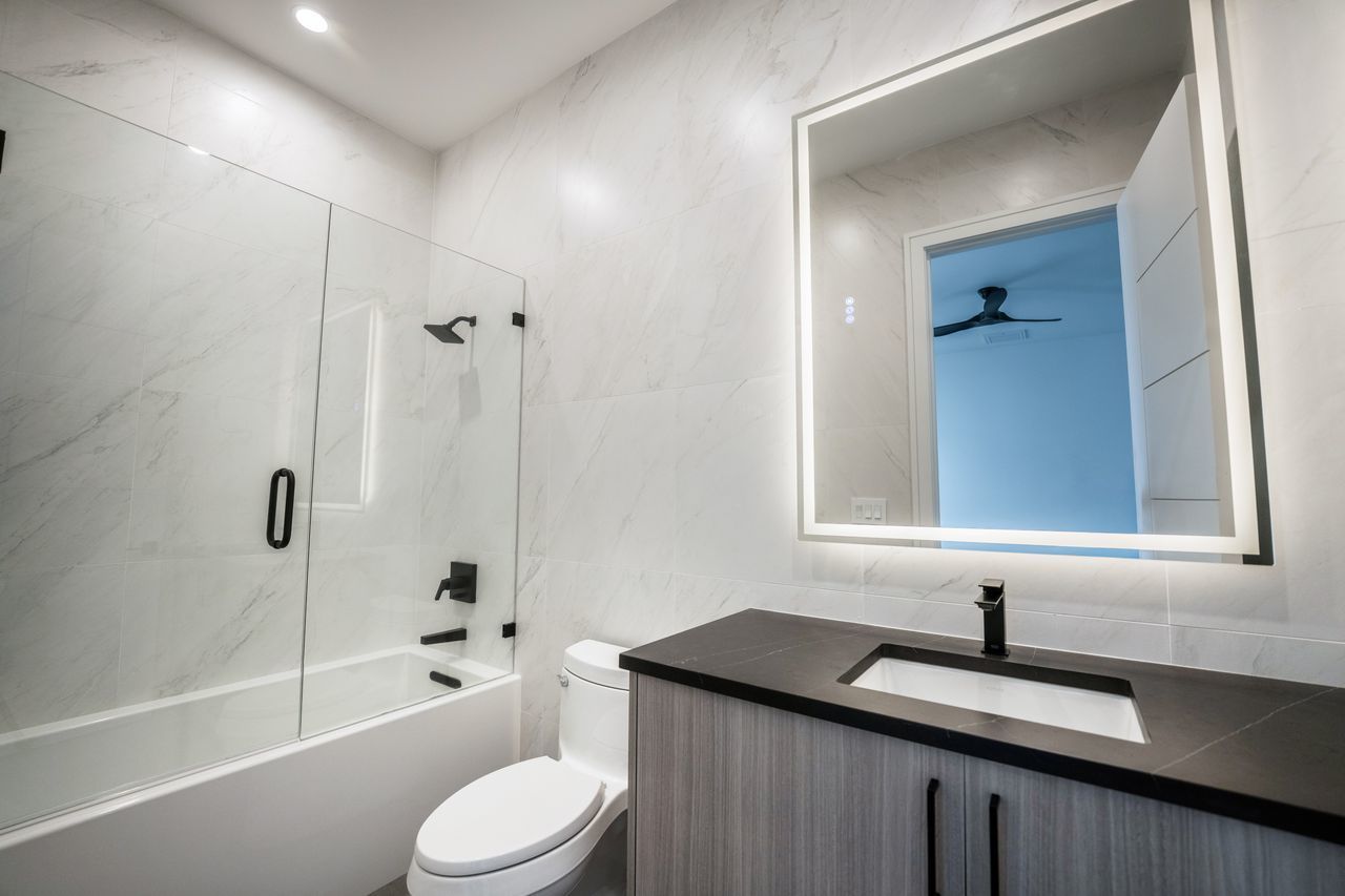 New Built Beauty In South Tampa-Four Bed, Four And A Half Bath property image