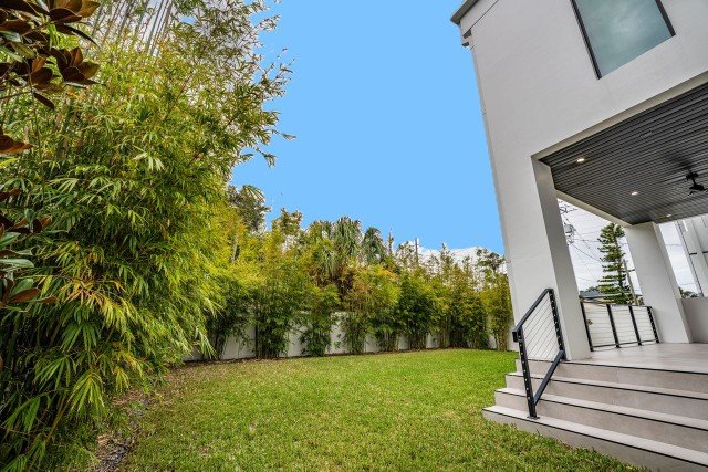 New Built Beauty In South Tampa-Four Bed, Four And A Half Bath property image