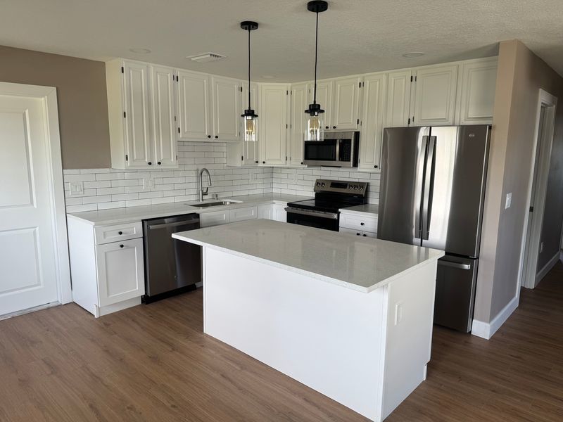 Beautiful And Updated 3 Bed 2 Bath Home On Canal In Hernando Beach property image