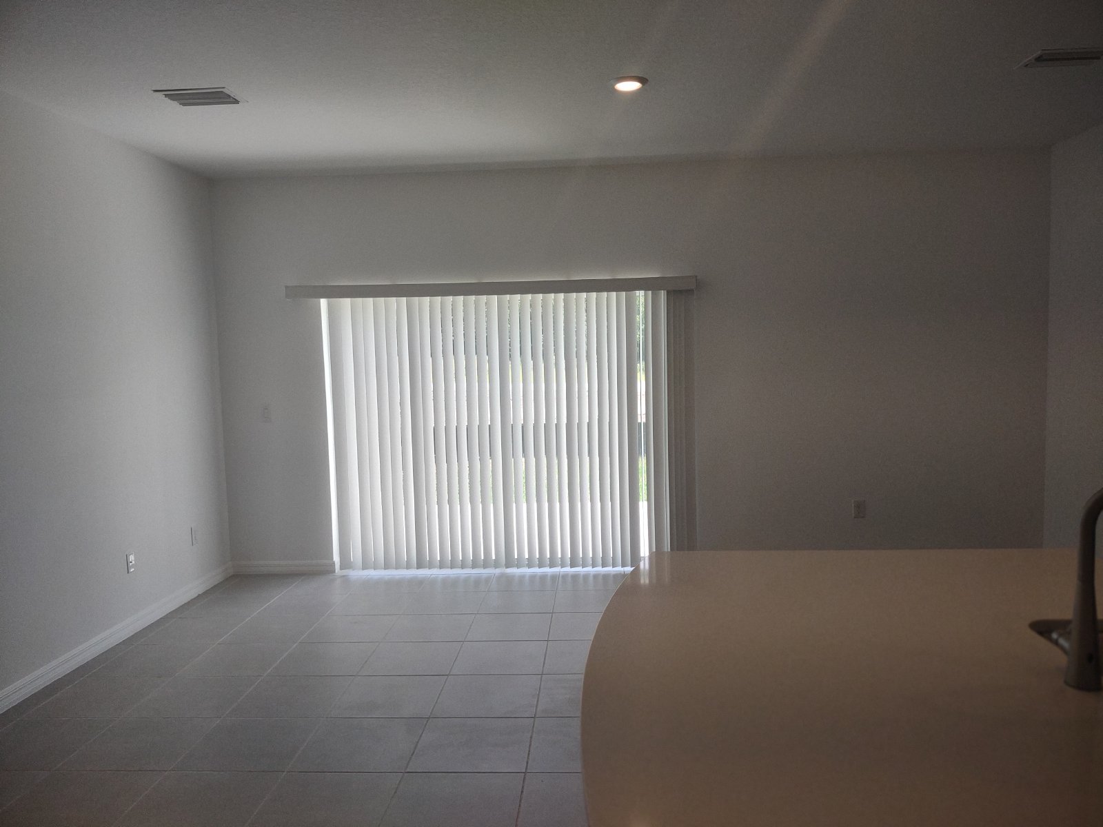 3/3/1 Townhouse In River Landing property image