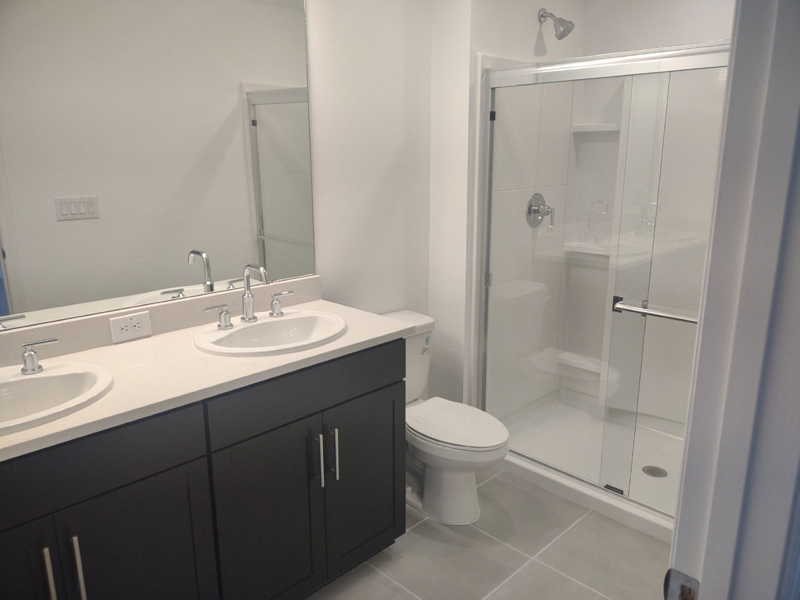 3/3/1 Townhouse In River Landing property image