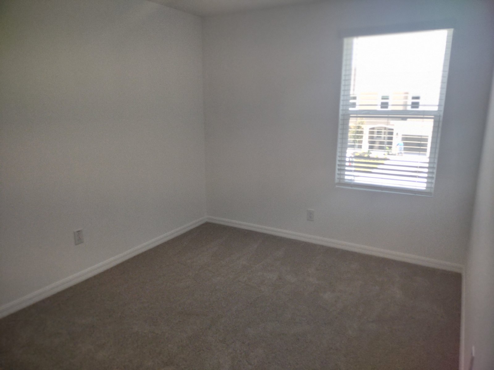 3/3/1 Townhouse In River Landing property image