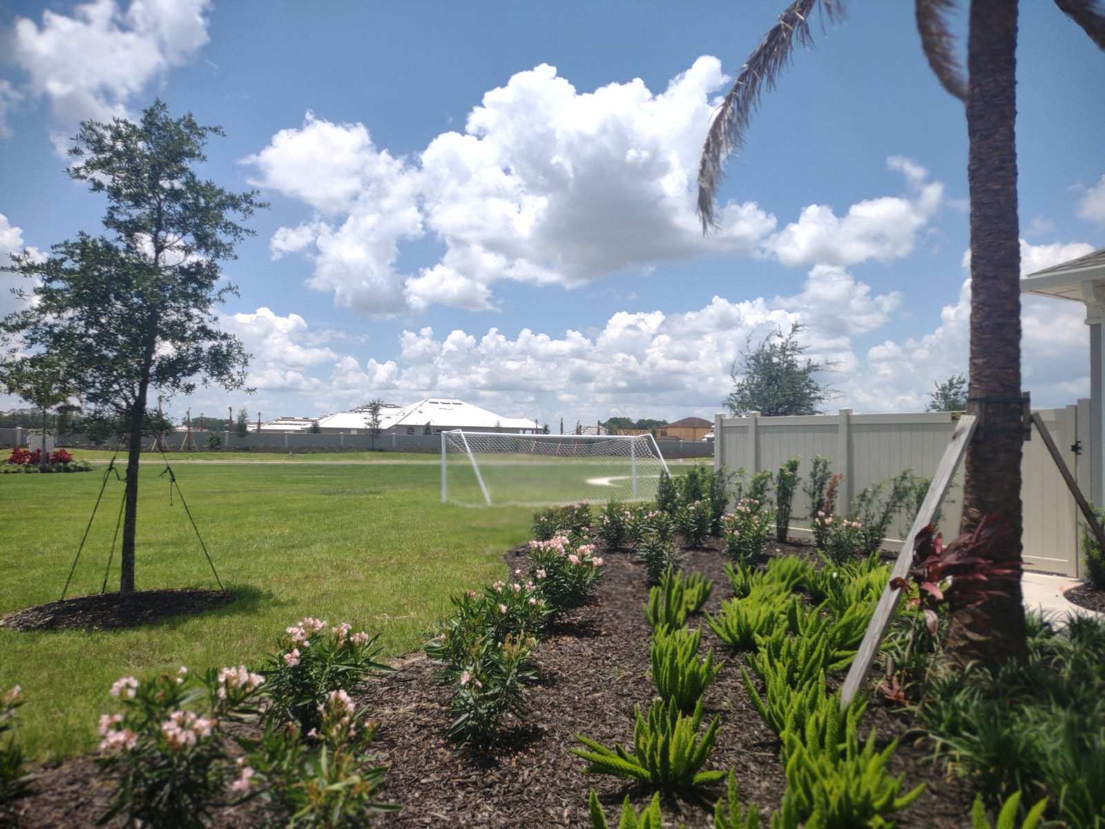 3/3/1 Townhouse In River Landing property image